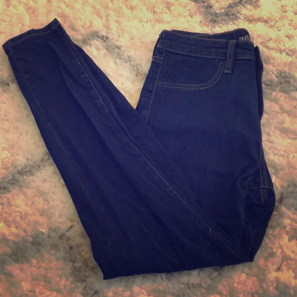 Skinny jeans